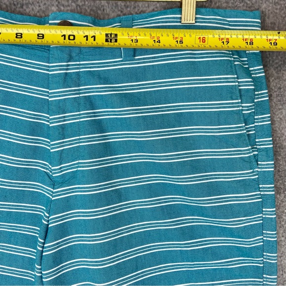Banana Republic Mens Size 36 Teal White Stripe Deck Shorts Stripes - Picture 5 of 8
